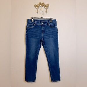 Tahari Dark Blue Ankle Jeans. Waist 30”